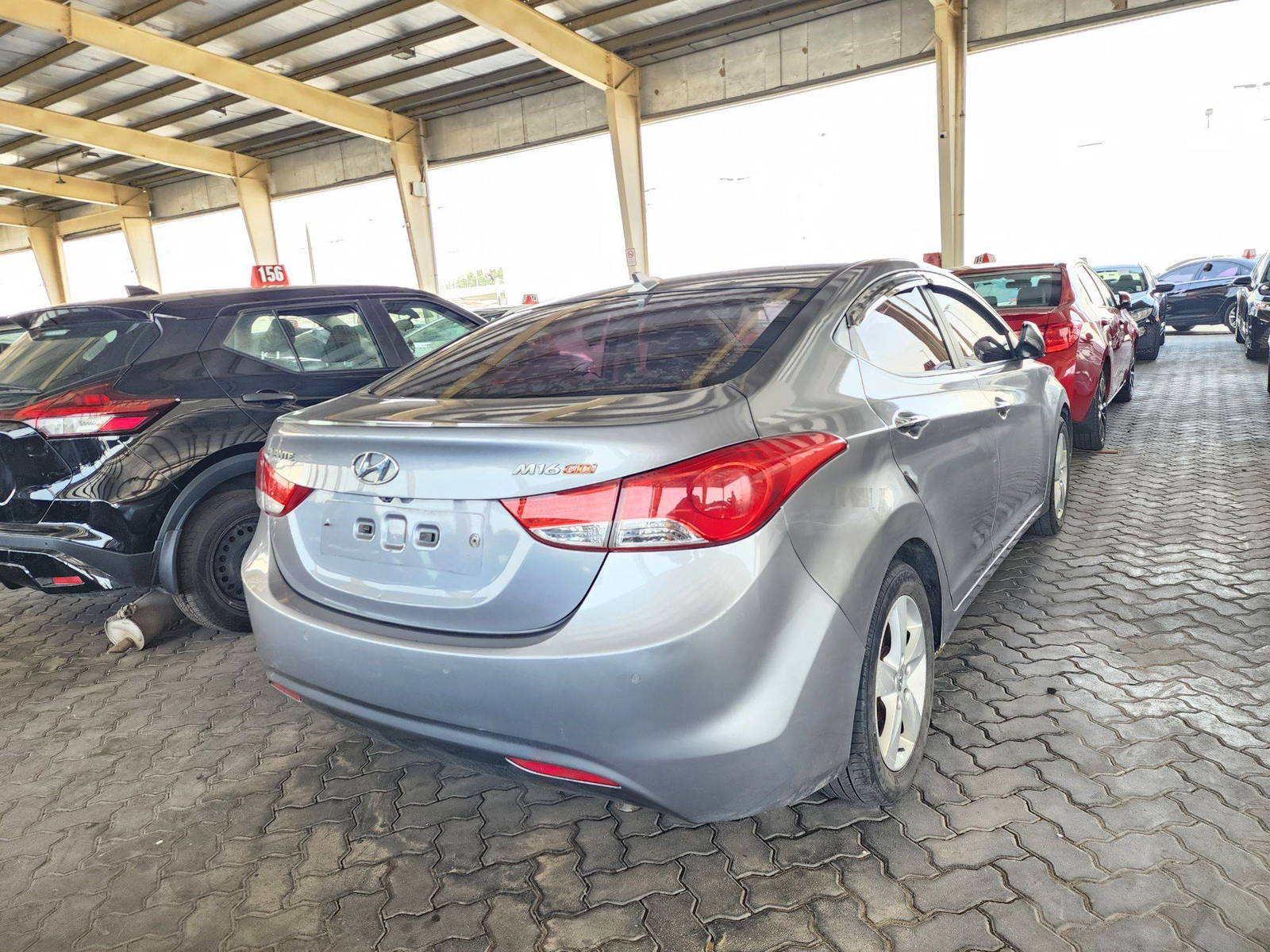 2012 HYUNDAI AVANTE — 204277 KM — Lot 390961 — Souq - Marhaba Auctions Used Cars - Image 11