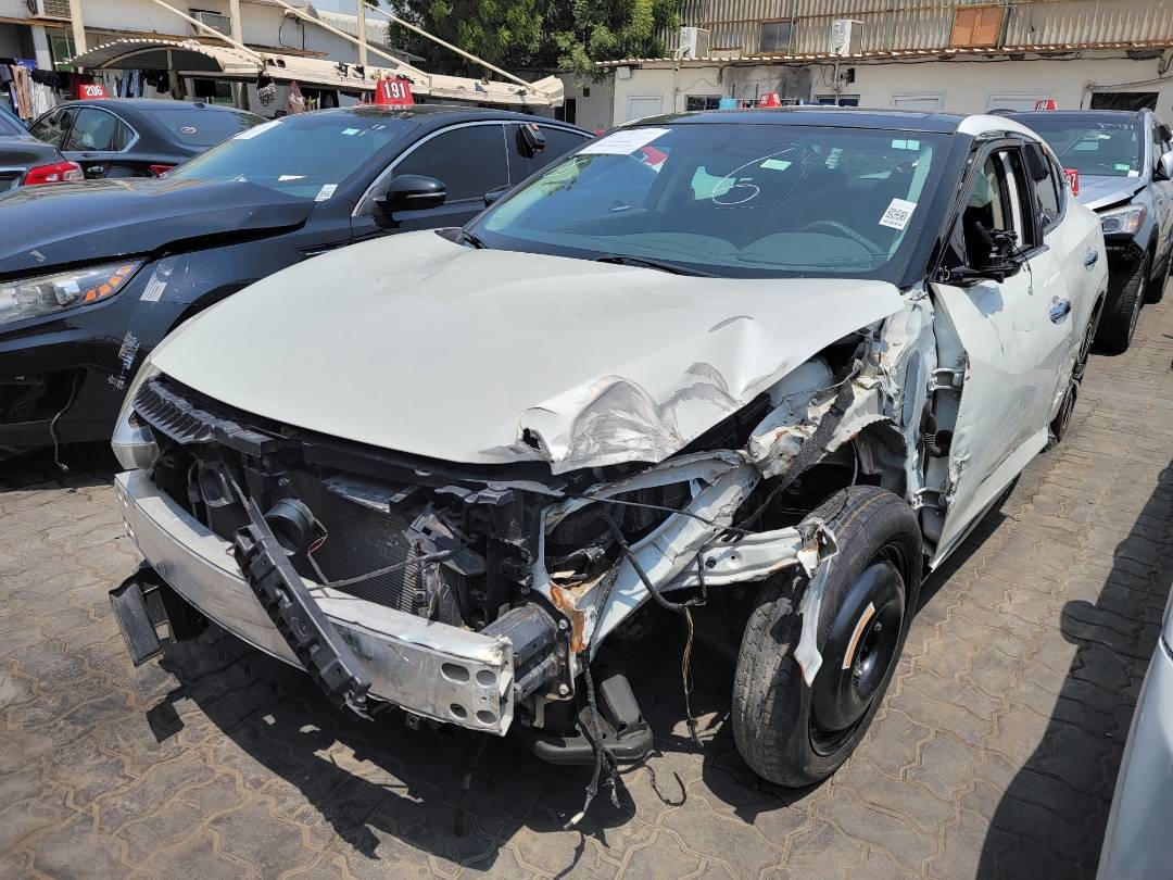 2018 NISSAN MAXIMA — 100530 Miles — Lot JC400686 — Main - Marhaba Auctions Used Cars - Image 5