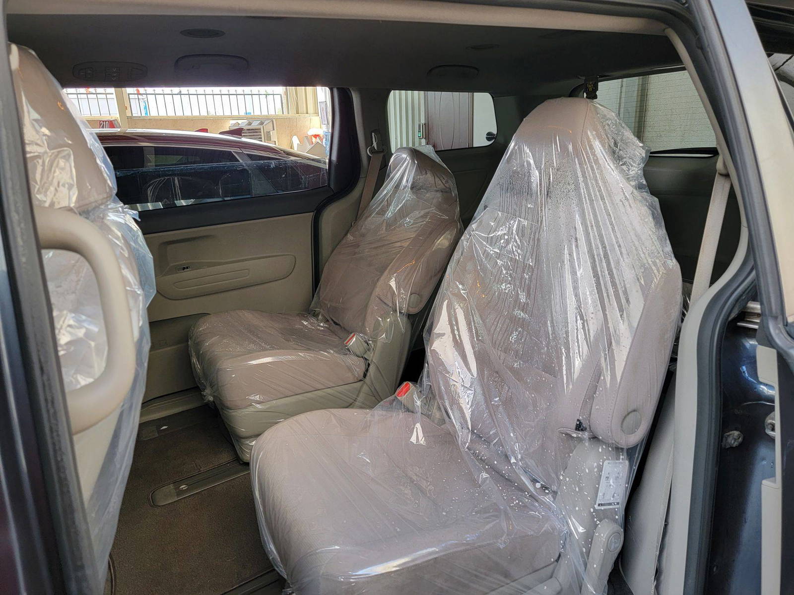 KIA SEDONA 2015 - Marhaba Auction Used Cars - Image 7