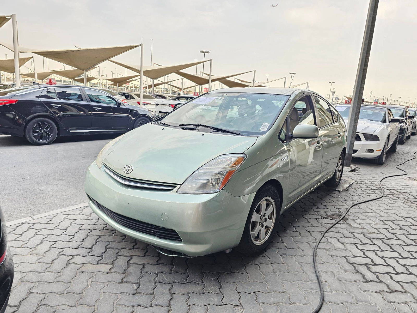 2008 TOYOTA PRIUS — 199759 Miles — Lot 3378815 — Souq - Marhaba Auctions Used Cars - Image 4