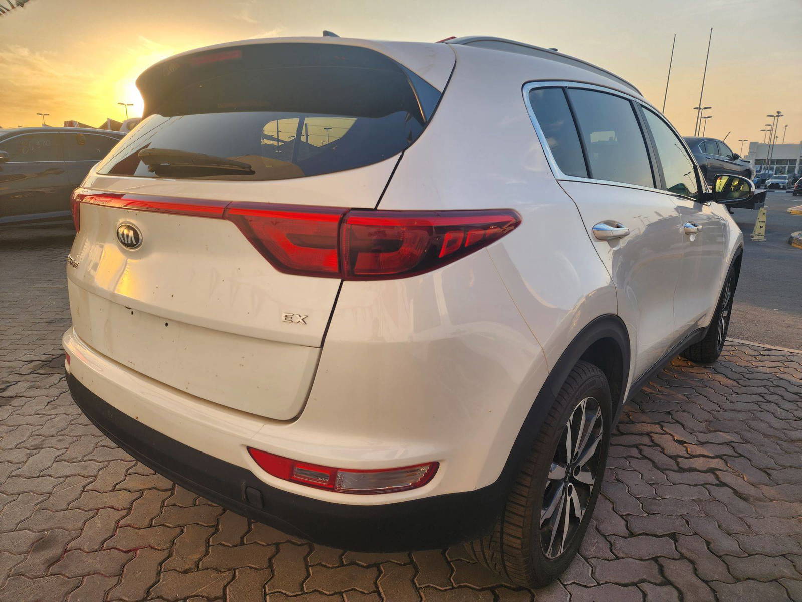 2017 KIA SPORTAGE — 146116 Miles — Lot 70548803 - Marhaba Auctions Used Cars - Image 11