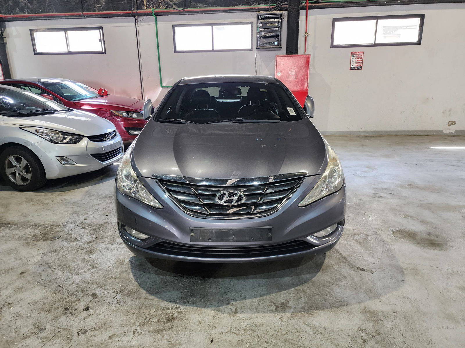 2011 HYUNDAI SONATA — 203034 KM — Lot 334906 — Al Quoz - Marhaba Auctions Used Cars - Image 5