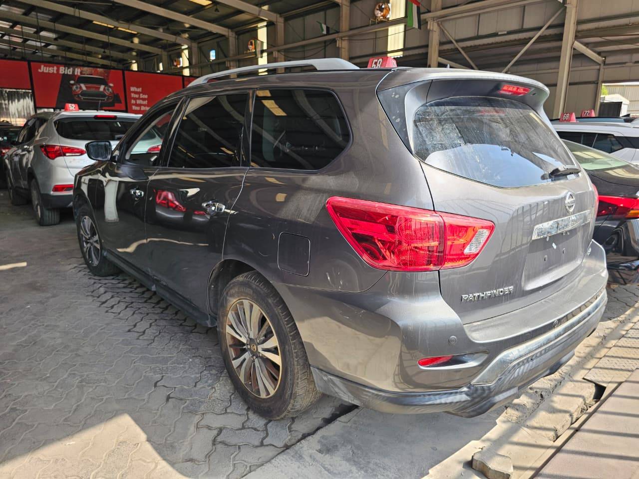 2017 NISSAN PATHFINDER — 145060 Miles — Lot XHC663686 — Main - Marhaba Auctions Used Cars - Image 5