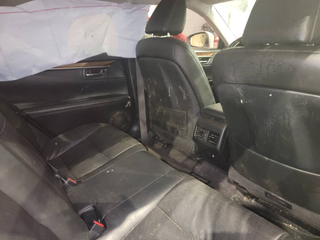 2015 LEXUS ES 350 — 126037 Miles — Lot 2208901 - Marhaba Auctions Used Cars - Image 4