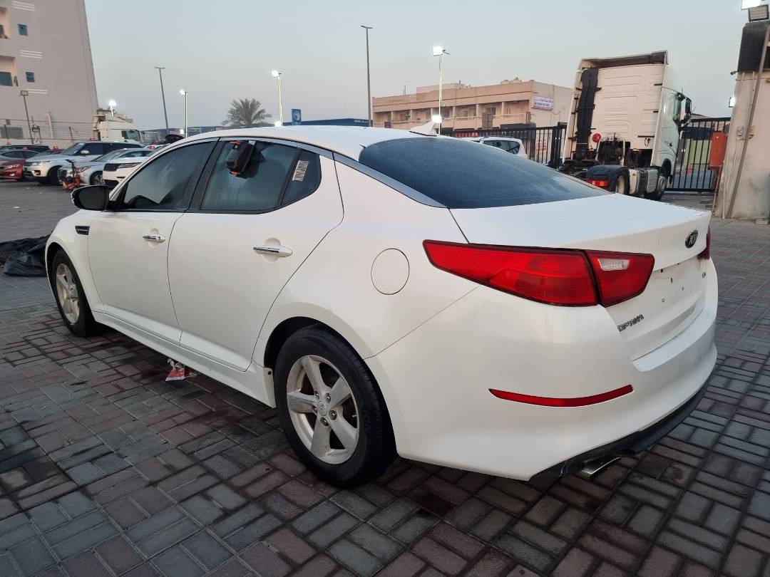 2015 KIA OPTIMA — 164202 Miles — Lot 125487 — Ind. 12 - Marhaba Auctions Used Cars - Image 4