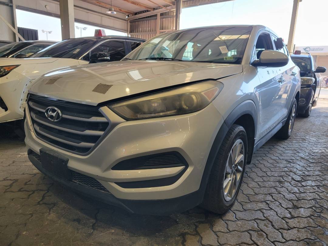 2017 HYUNDAI TUCSON — 166104 Miles — Lot 580005 — Main - Marhaba Auctions Used Cars - Image 5