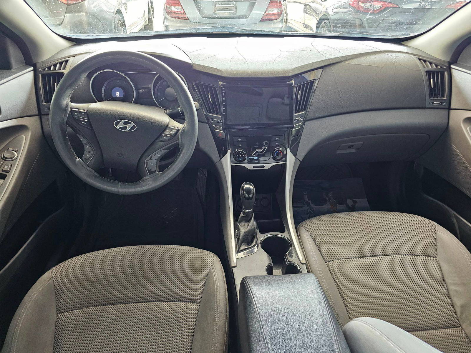 2011 HYUNDAI SONATA — 188724 Miles — Lot BH041778 — Souq - Marhaba Auctions Used Cars - Image 7