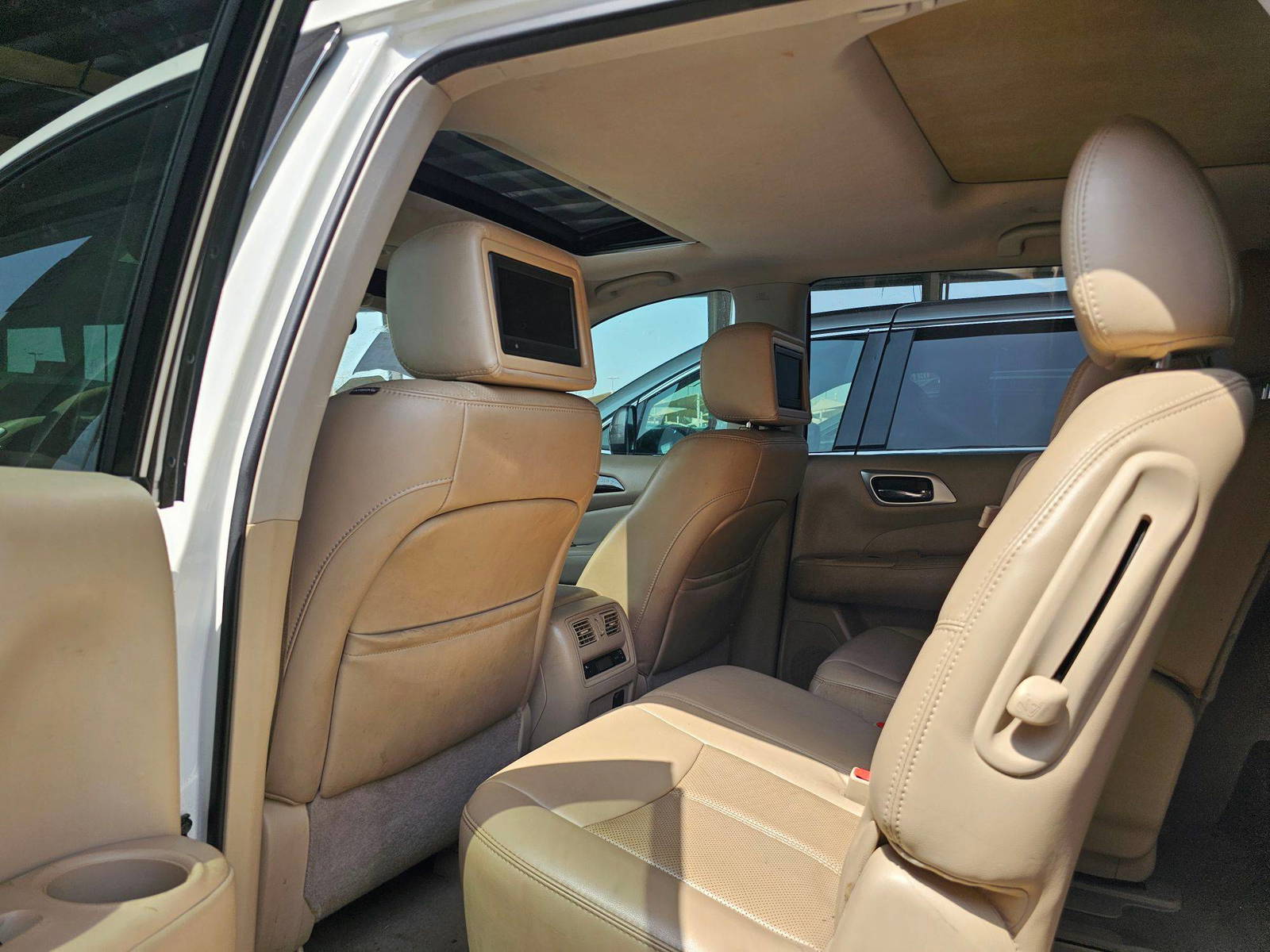 NISSAN PATHFINDER 2014 - Marhaba Auction Used Cars - Image 6