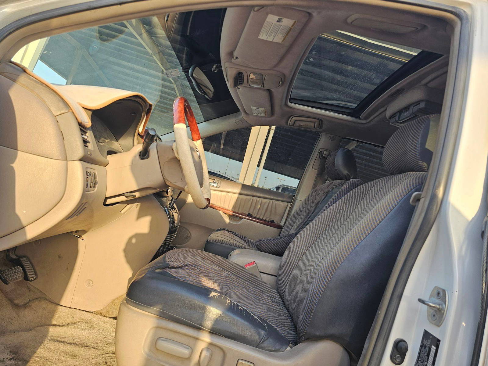 TOYOTA SIENNA 2005 - Marhaba Auction Used Cars - Image 9