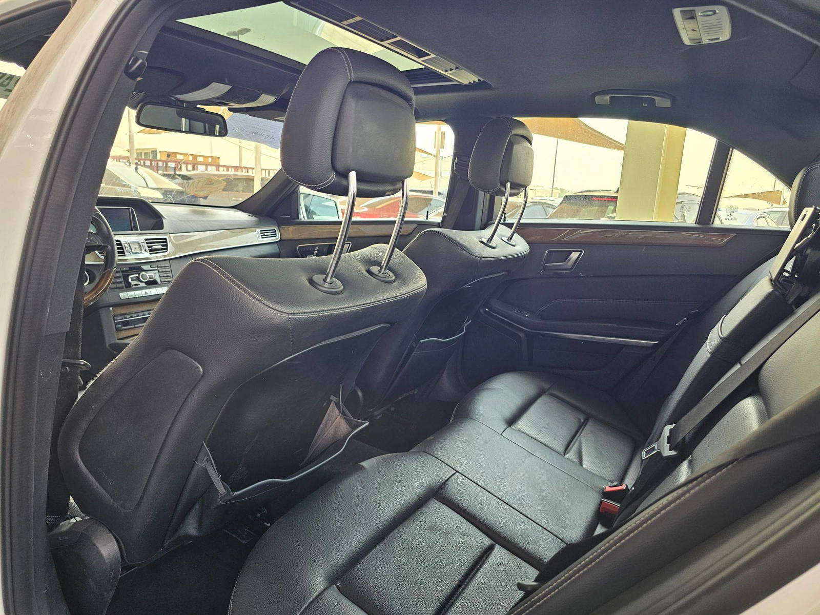 2014 MERCEDES BENZ E 350 — 178779 Miles — Lot B4EA922517 — Souq - Marhaba Auctions Used Cars - Image 6