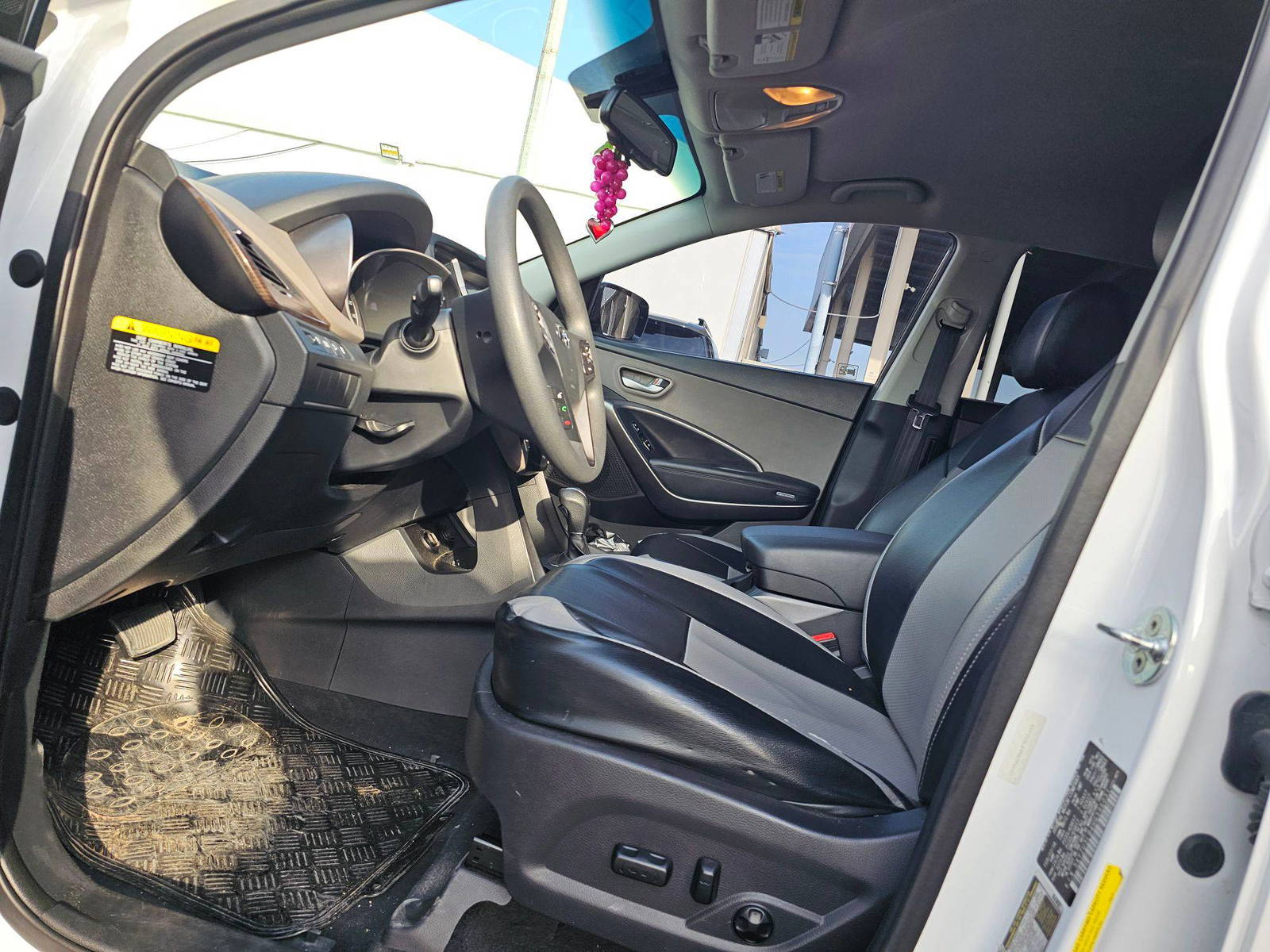 HYUNDAI SANTA FE 2017 - Marhaba Auction Used Cars - Image 8