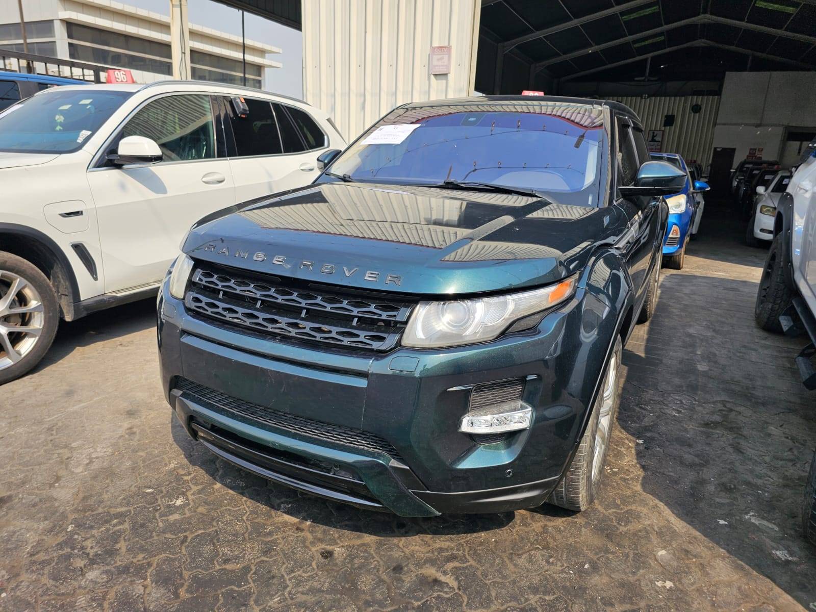 LAND ROVER RANGE ROVER EVOQUE PURE 2015 - Marhaba Auction Used Cars - Image 4