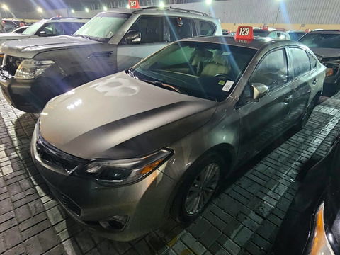 2013 TOYOTA AVALON at Marhaba Auctions