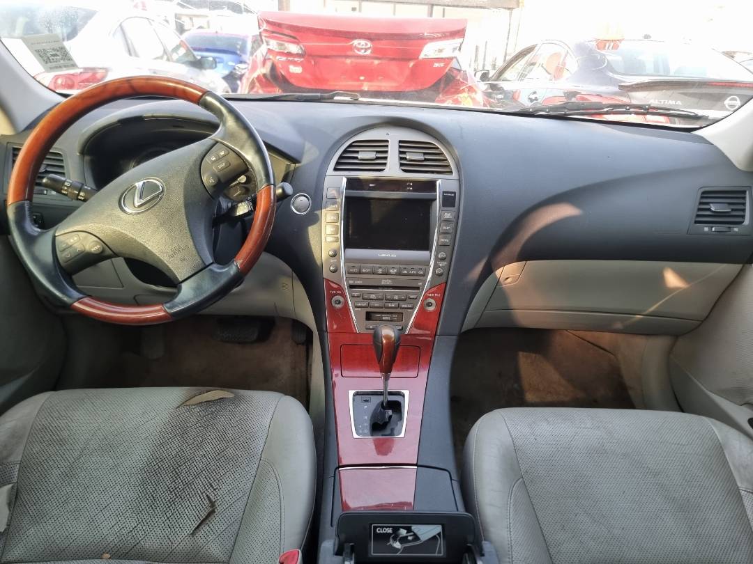 2008 LEXUS ES 350 — 259896 Miles — Lot 1254879 — Ind. 12 - Marhaba Auctions Used Cars - Image 8