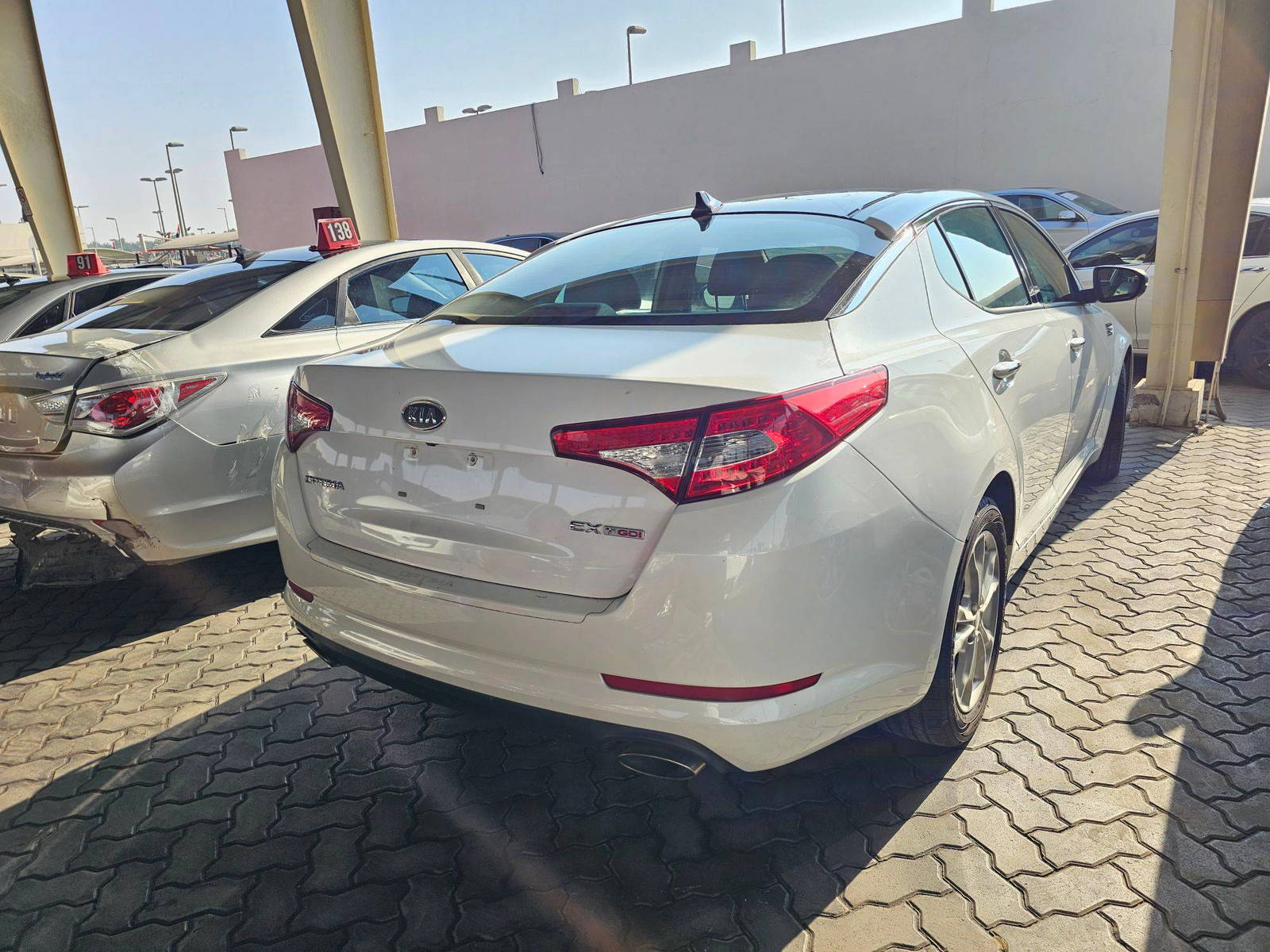 2012 KIA OPTIMA — 146599 Miles — Lot 3185342 — Souq - Marhaba Auctions Used Cars - Image 5