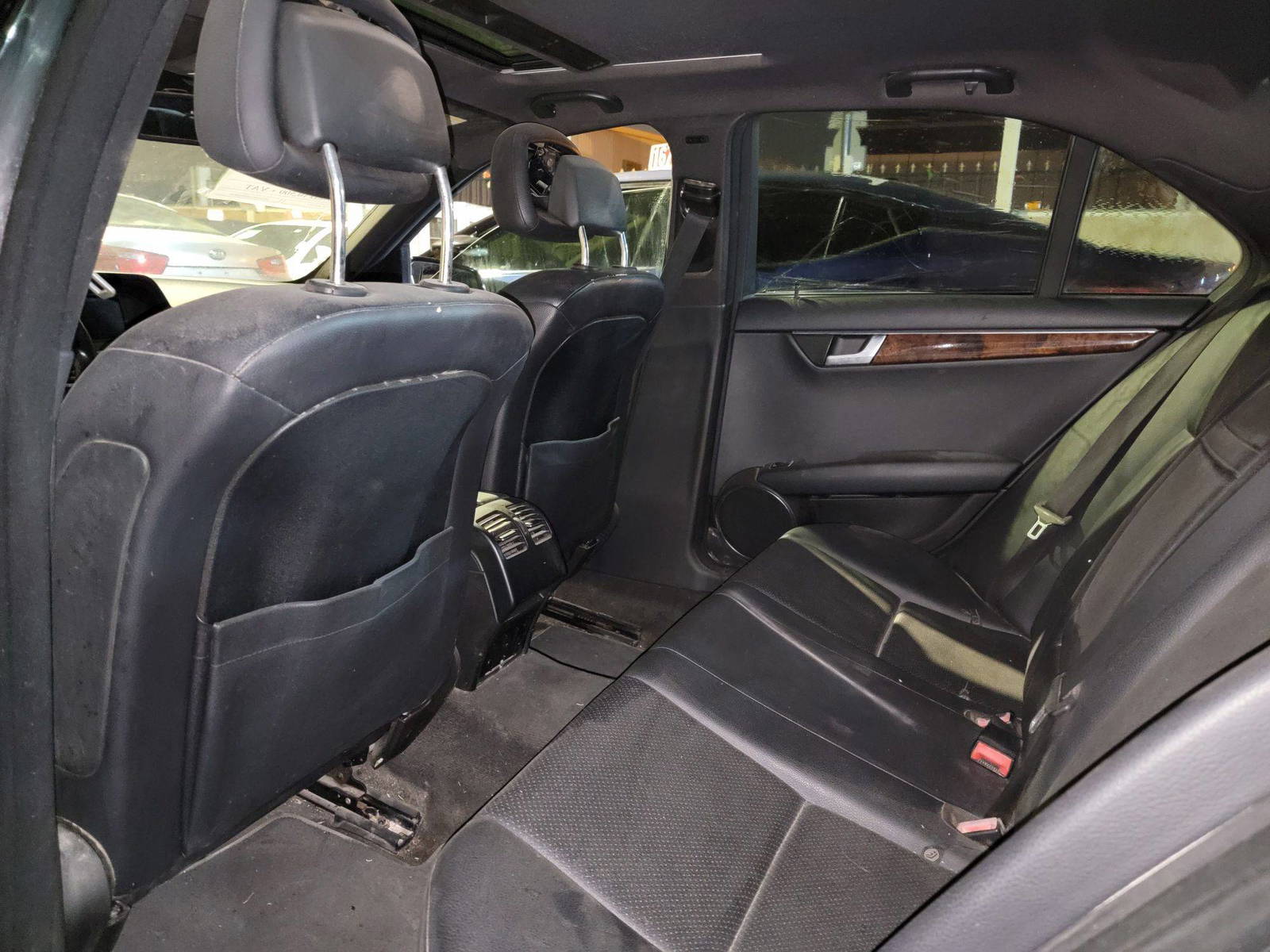 MERCEDES BENZ C300 2012 - Marhaba Auction Used Cars - Image 7