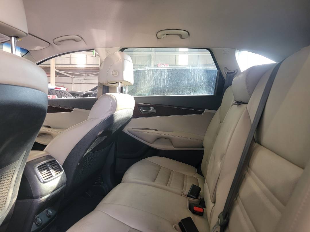 2017 KIA SORENTO — 94859 Miles — Lot G337635 — Main - Marhaba Auctions Used Cars - Image 10