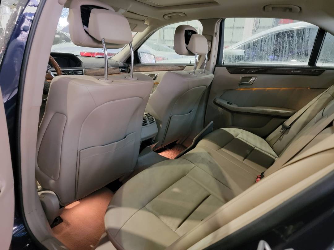 2011 MERCEDES BENZ E 350 — 113966 Miles — Lot 0BA363441 — Main - Marhaba Auctions Used Cars - Image 9