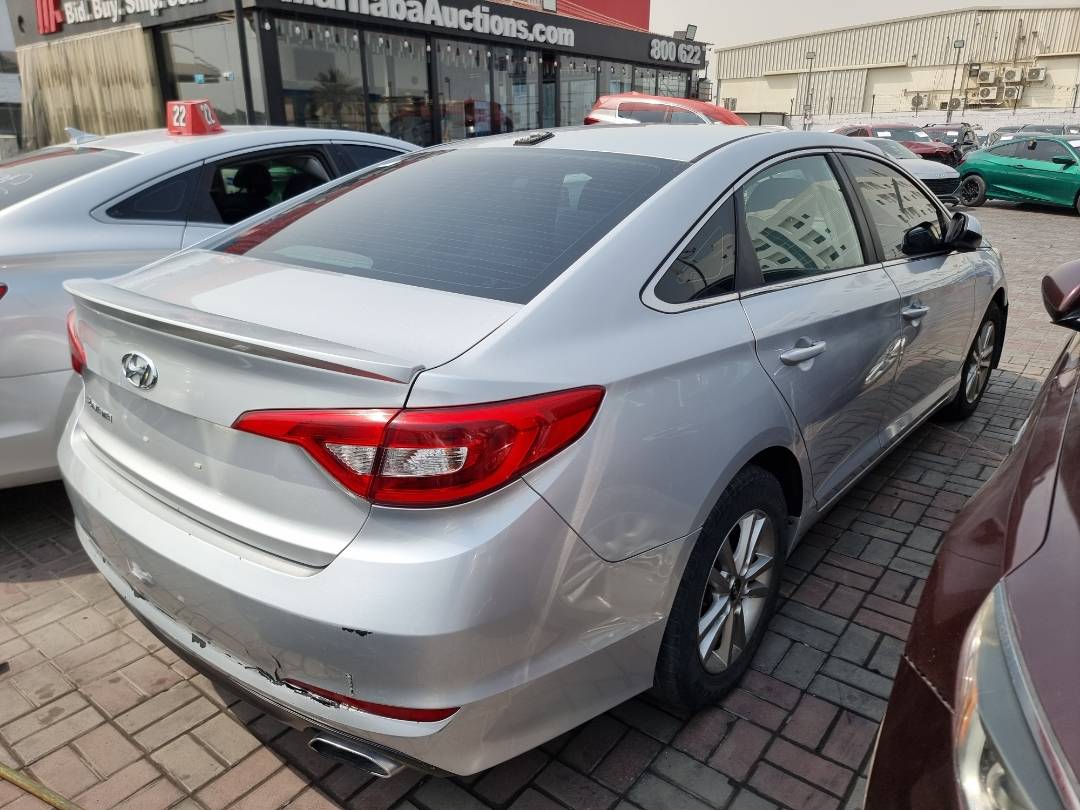 2017 HYUNDAI SONATA — 151525 Miles — Lot 214587 — Ind. 12 - Marhaba Auctions Used Cars - Image 4