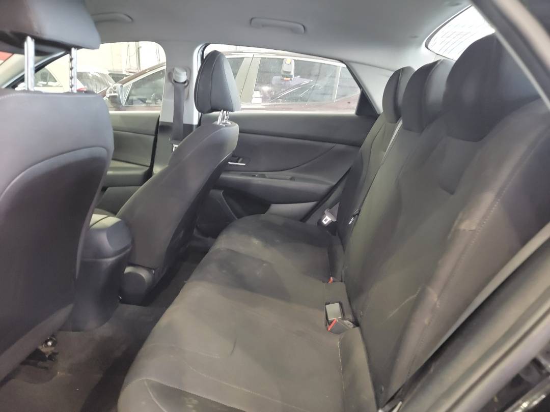 2022 HYUNDAI ELANTRA — 13523 Miles — Lot H078021 — Main - Marhaba Auctions Used Cars - Image 7