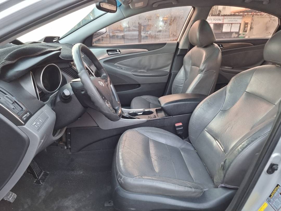 2011 HYUNDAI SONATA — 185915 Miles — Lot 215487 — Main - Marhaba Auctions Used Cars - Image 8