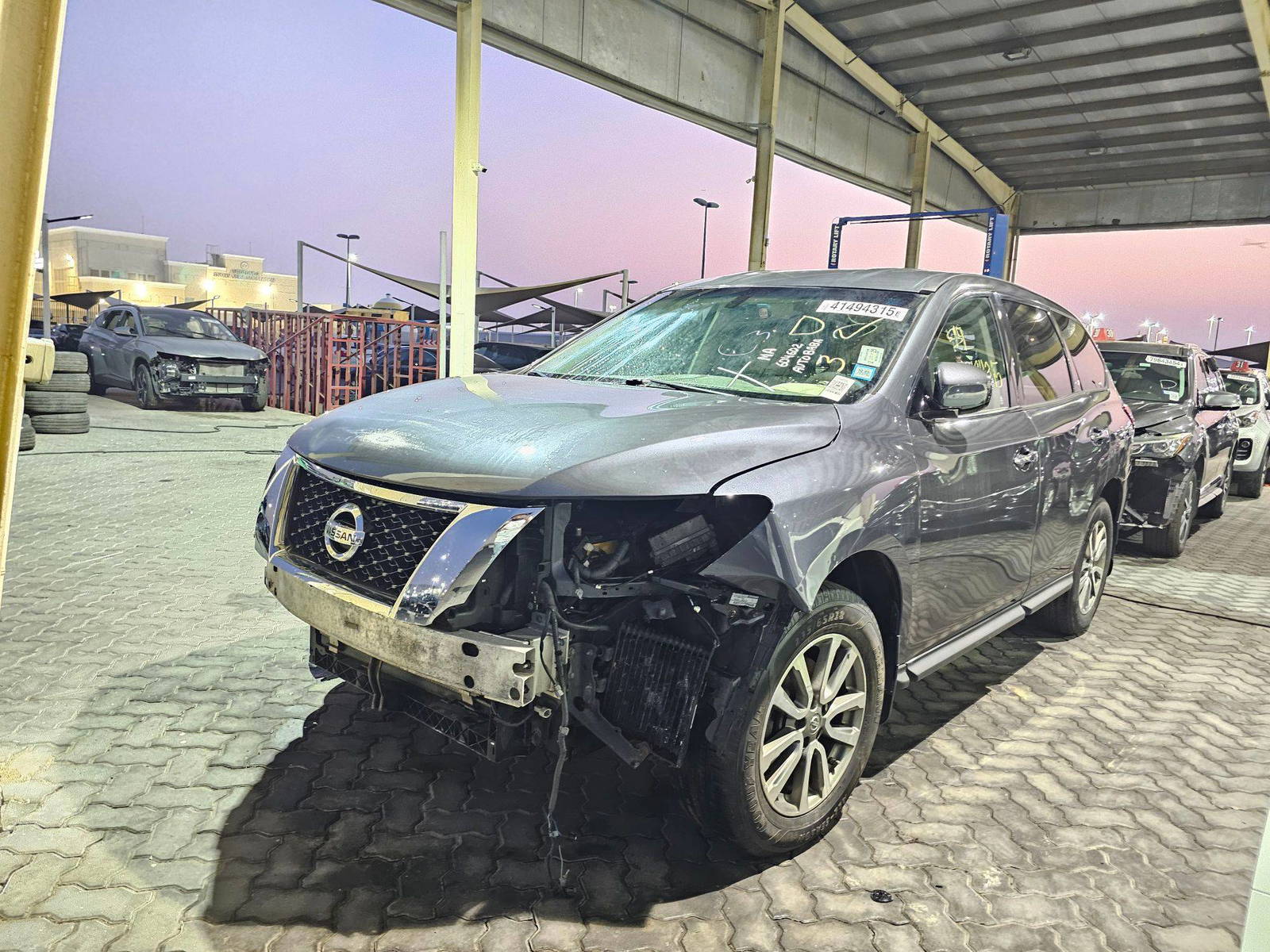 2013 NISSAN PATHFINDER — 161842 Miles — Lot 7DC604602 — Main - Marhaba Auctions Used Cars - Image 3
