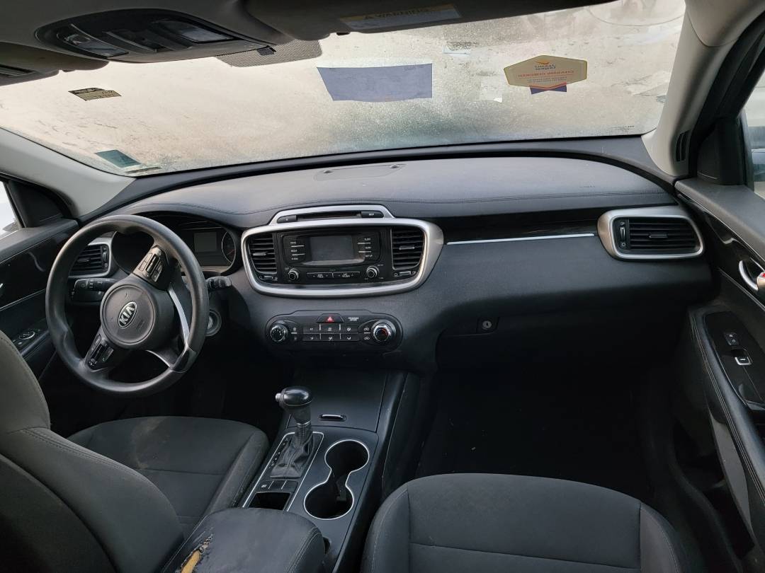 KIA SORENTO 2017 - Marhaba Auction Used Cars - Image 10