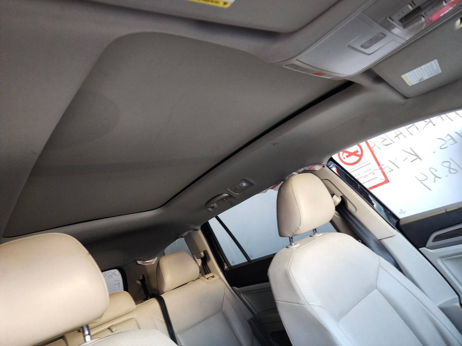 2019 VOLKSWAGEN ATLAS — 85197 Miles — Lot 8426 — Al Quoz - Marhaba Auctions Used Cars - Image 10