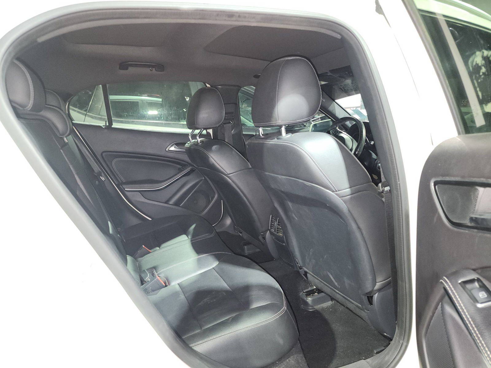 MERCEDES BENZ GLA-250 2018 - Marhaba Auction Used Cars - Image 7