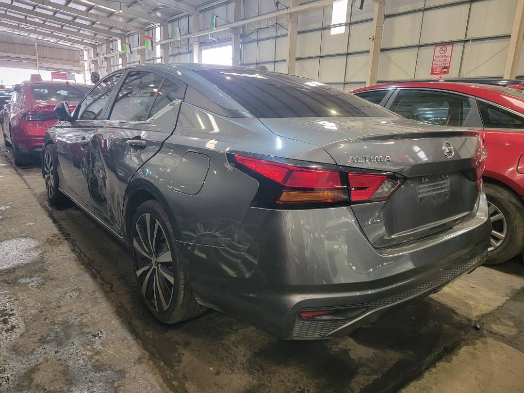 2019 NISSAN ALTIMA — 140592 Miles — Lot 139609 — Main - Marhaba Auctions Used Cars - Image 3