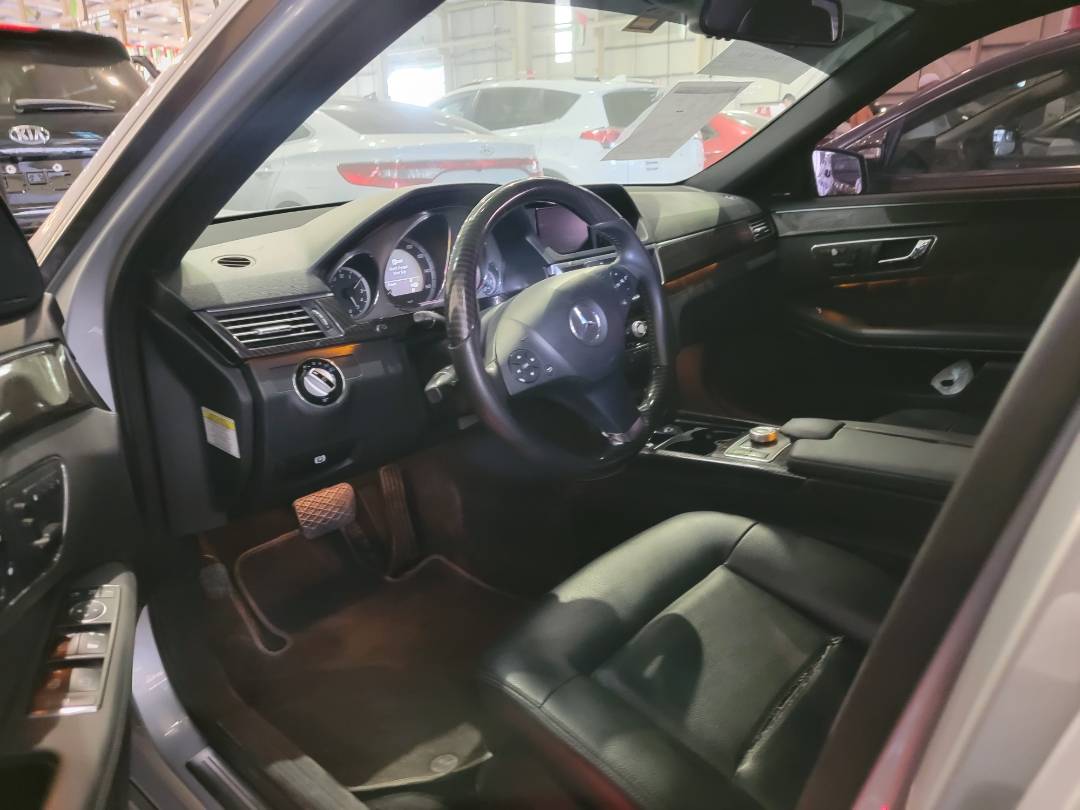 MERCEDES BENZ E 350 2010 - Marhaba Auction Used Cars - Image 6