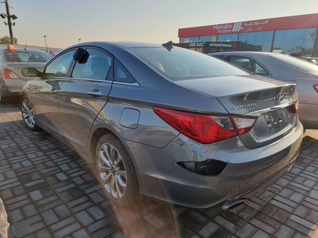 2013 HYUNDAI SONATA — 184255 Miles — Lot 69955784 — Ind. 12 - Marhaba Auctions Used Cars - Image 5