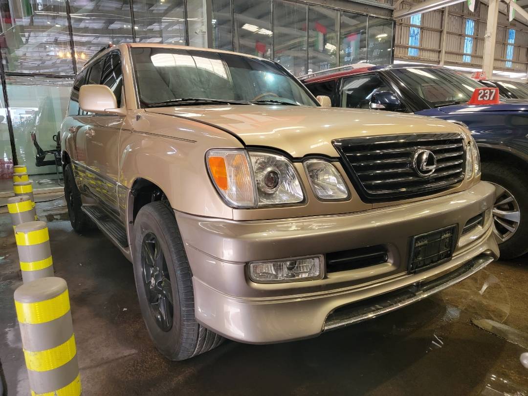 1999 LEXUS LX 470 — 341329 Miles — Lot X0041219 — Main - Marhaba Auctions Used Cars - Image 5