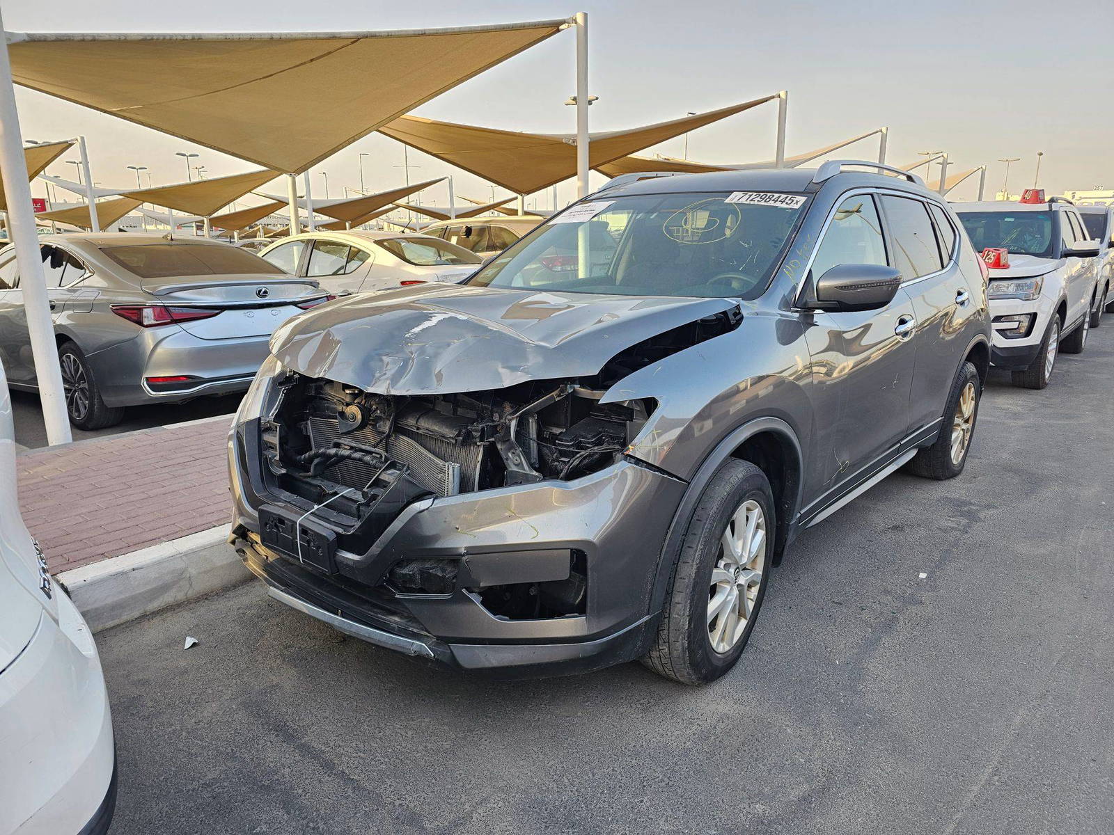 2017 NISSAN ROGUE — 108673 Miles — Lot XHW019049 — Souq - Marhaba Auctions Used Cars - Image 4
