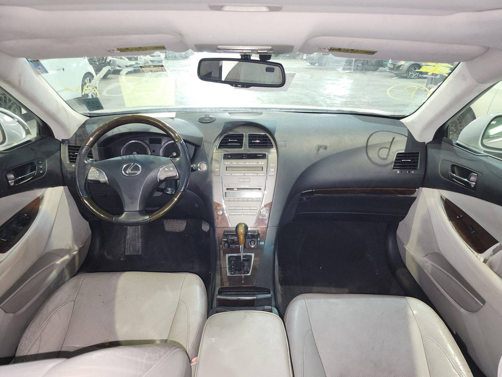 2010 LEXUS ES 350 — 187609 Miles — Lot 82154844 — Main - Marhaba Auctions Used Cars - Image 7
