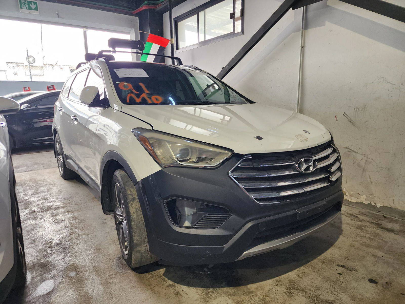 2016 HYUNDAI SANTA FE — 146217 Miles — Lot 42774545 — Al Quoz - Marhaba Auctions Used Cars - Image 3