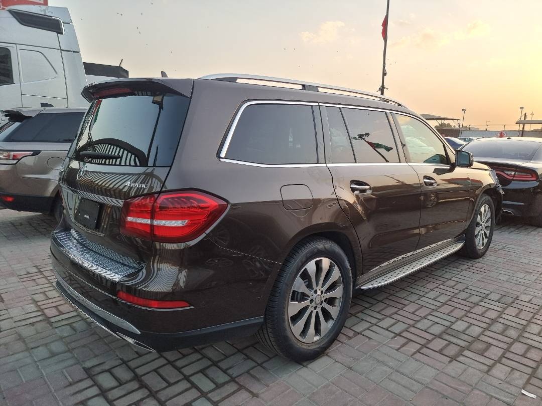 2017 MERCEDES BENZ GLS 450 — 142302 Miles — Lot 72692444 — Souq - Marhaba Auctions Used Cars - Image 4