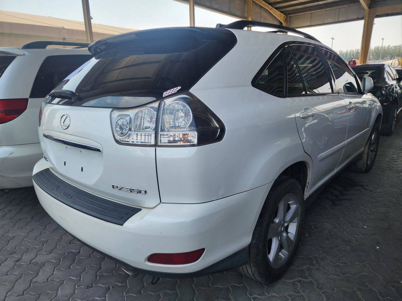 2007 LEXUS RX 350 — 242774 Miles — Lot 38798290 — Souq - Marhaba Auctions Used Cars - Image 6