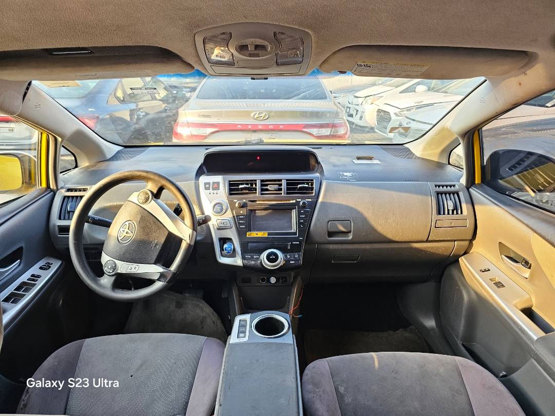 2012 TOYOTA PRIUS — 429515 Miles — Lot 3161142 — Main - Marhaba Auctions Used Cars - Image 8