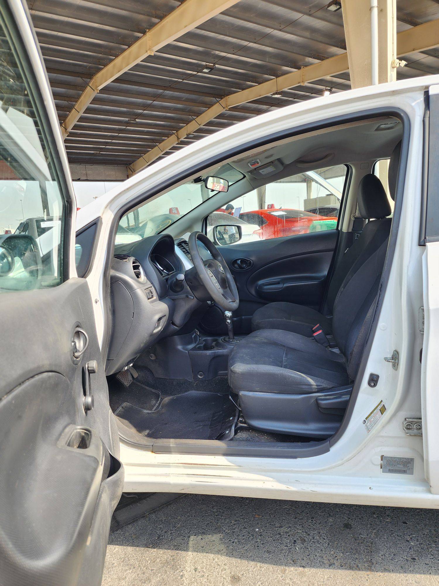 2017 NISSAN VERSA NOTE — 155266 Miles — Lot 81641243 — Souq - Marhaba Auctions Used Cars - Image 11