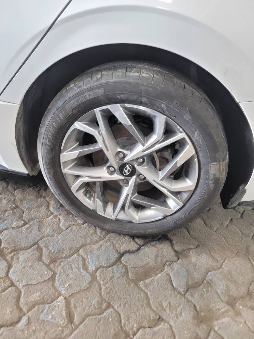 2021 HYUNDAI SONATA — 113402 Miles — Lot H079787 — Main - Marhaba Auctions Used Cars - Image 9
