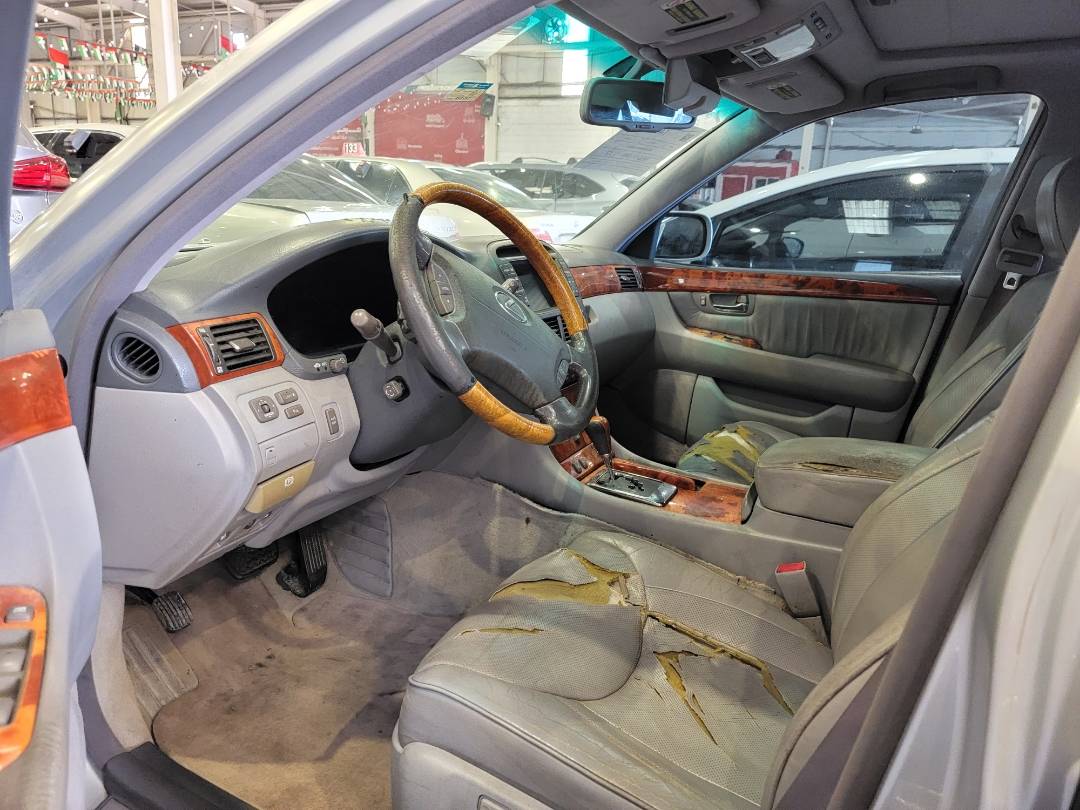 2005 LEXUS LS 430 — 268648 Miles — Lot 5020025 — Main - Marhaba Auctions Used Cars - Image 6