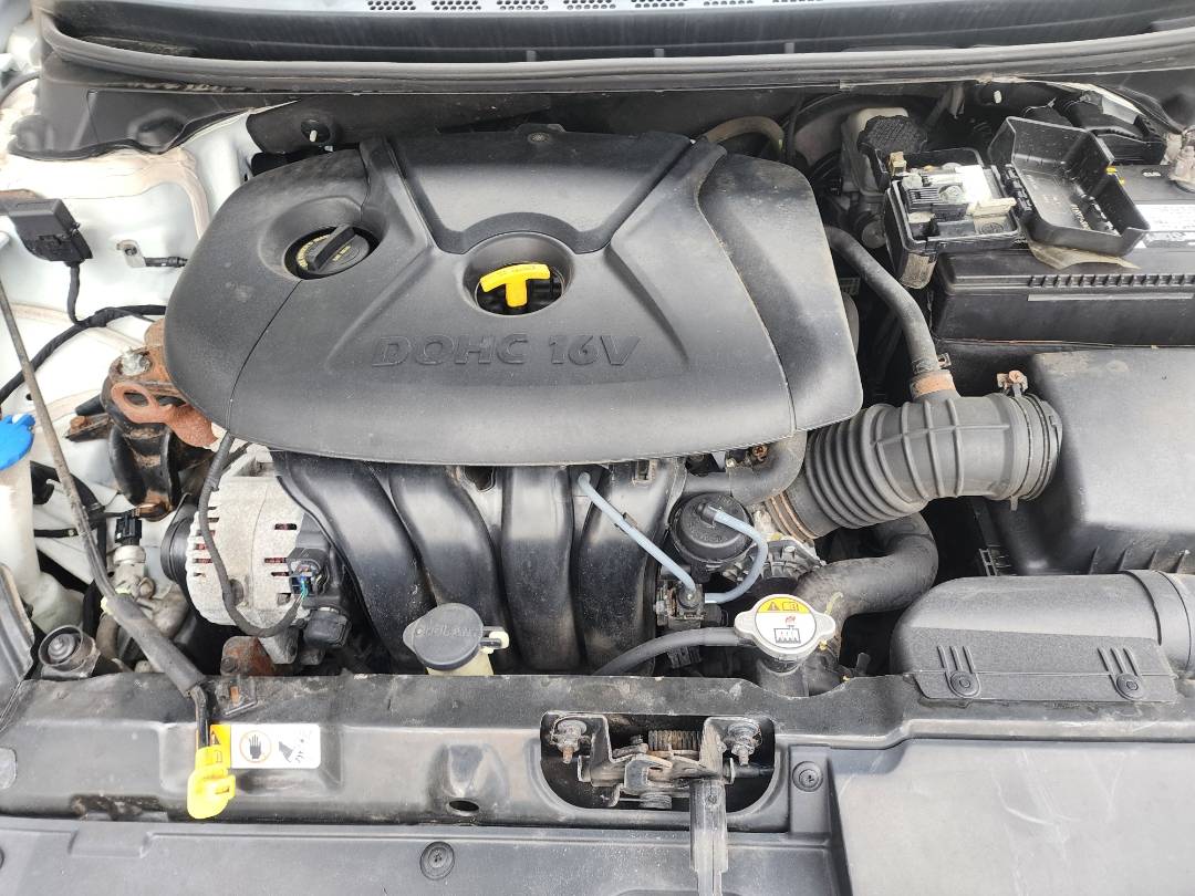 2013 HYUNDAI ELANTRA — 113472 Miles — Lot 37807286 - Marhaba Auctions Used Cars - Image 4