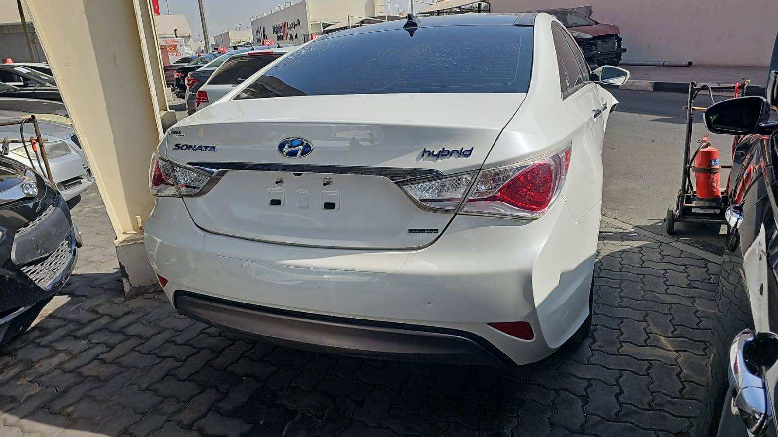 2015 HYUNDAI SONATA — 96698 Miles — Lot A45FA121983 — Souq - Marhaba Auctions Used Cars - Image 3