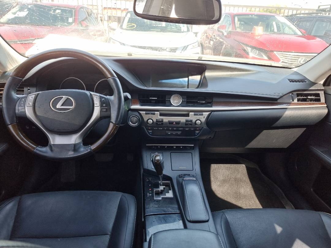 2013 LEXUS ES 350 — 91939 Miles — Lot 124587 — Ind. 12 - Marhaba Auctions Used Cars - Image 8