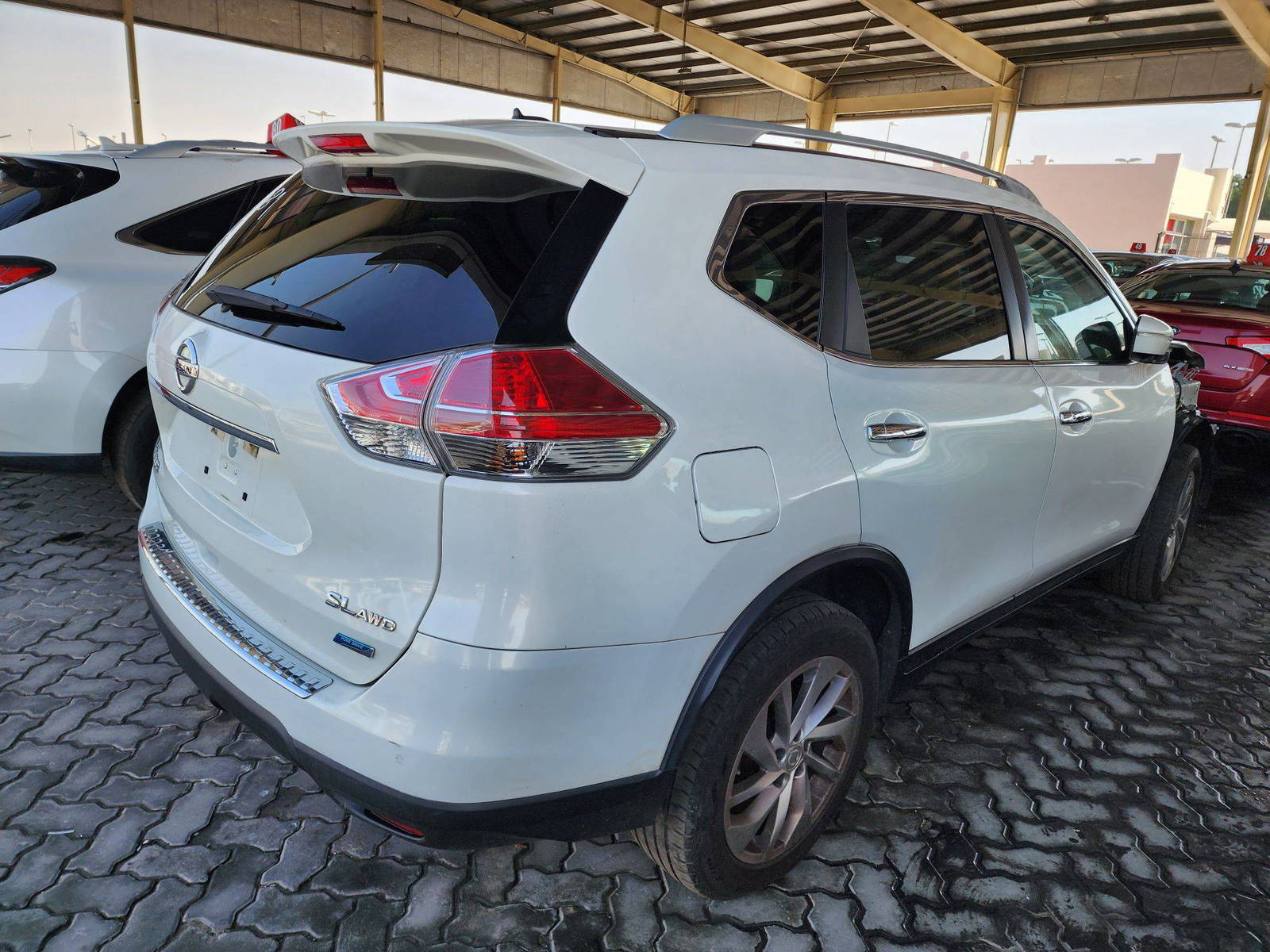 2014 NISSAN ROGUE — 179489 Miles — Lot 75350473 - Marhaba Auctions Used Cars - Image 4