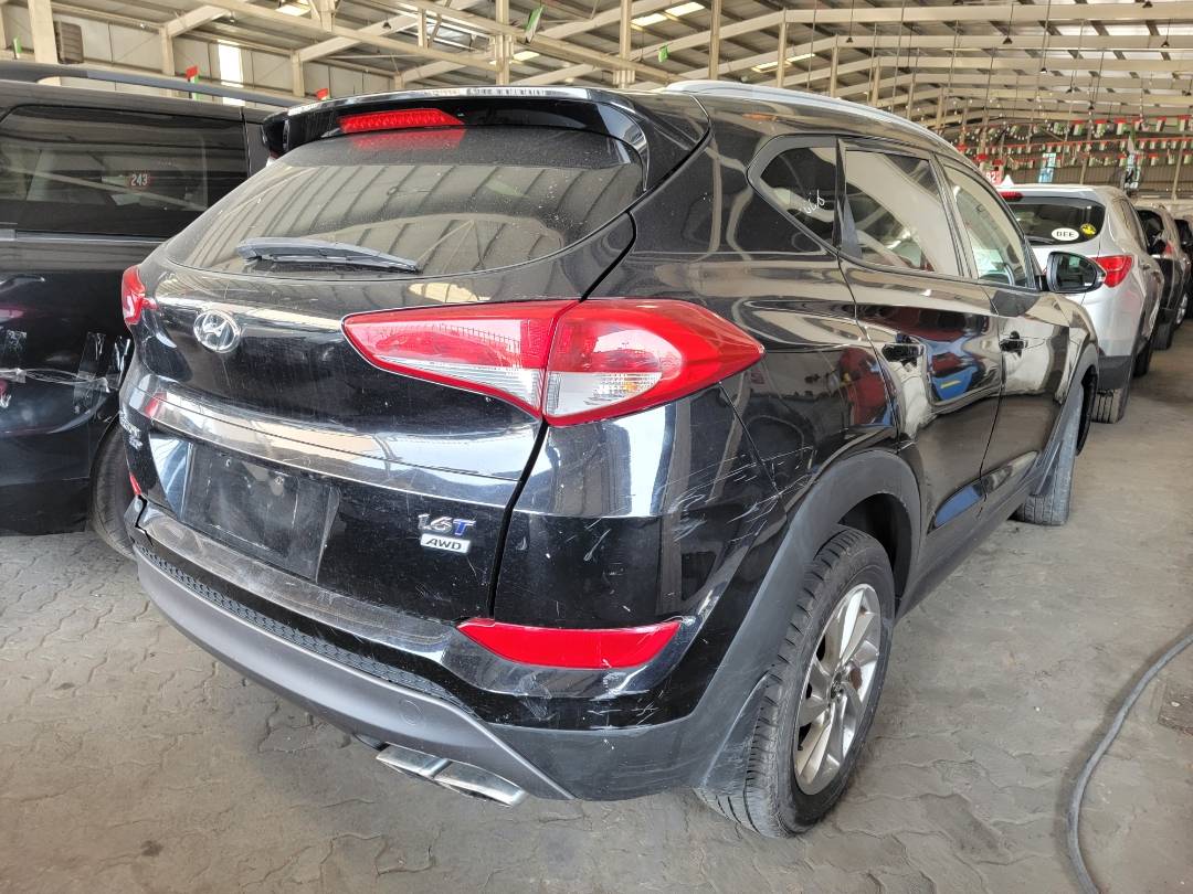 2016 HYUNDAI TUCSON — 96936 Miles — Lot U139701 — Main - Marhaba Auctions Used Cars - Image 3
