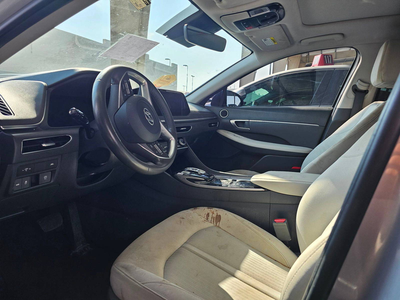 2023 HYUNDAI SONATA — 37304 Miles — Lot 57944935 — Souq - Marhaba Auctions Used Cars - Image 10