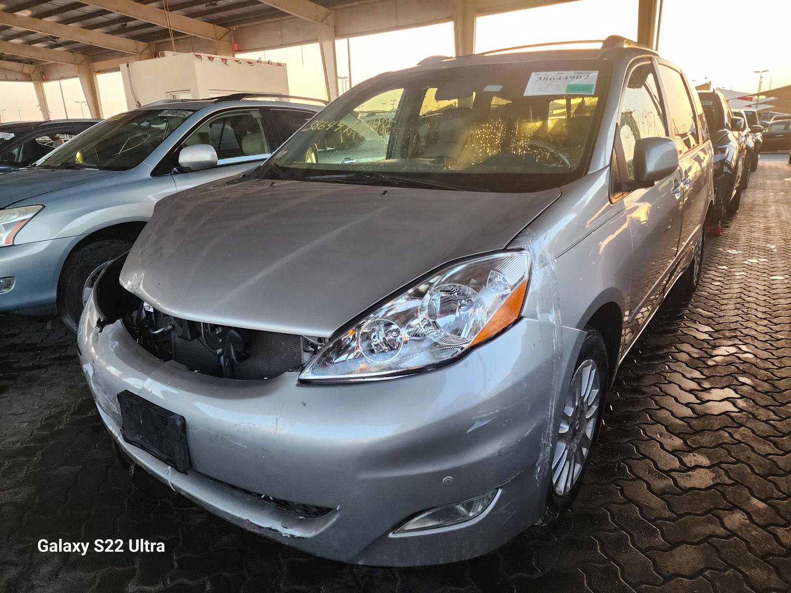 2010 TOYOTA SIENNA — 172241 Miles — Lot 38644907 - Marhaba Auctions Used Cars - Image 9