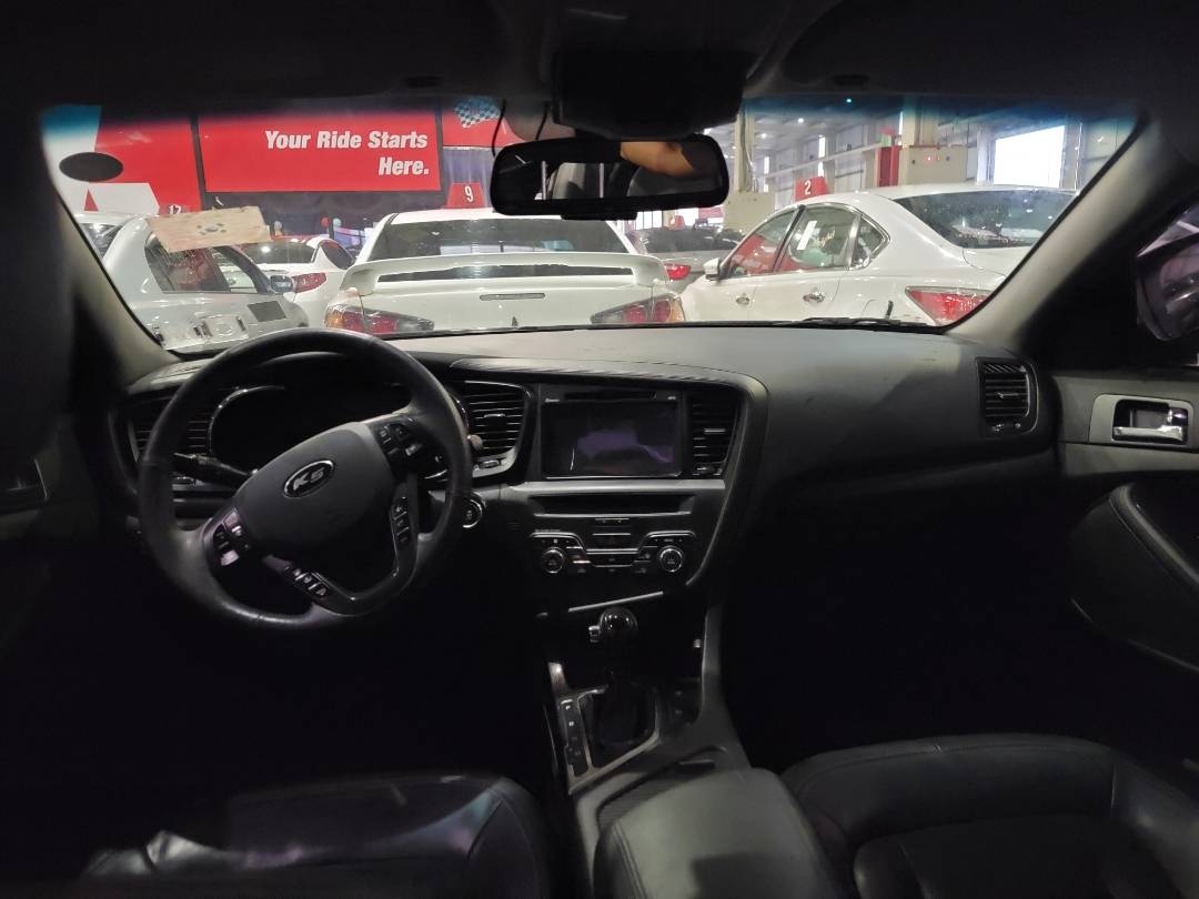2011 KIA K5 — 171176 KM — Lot 172221 — Souq - Marhaba Auctions Used Cars - Image 8